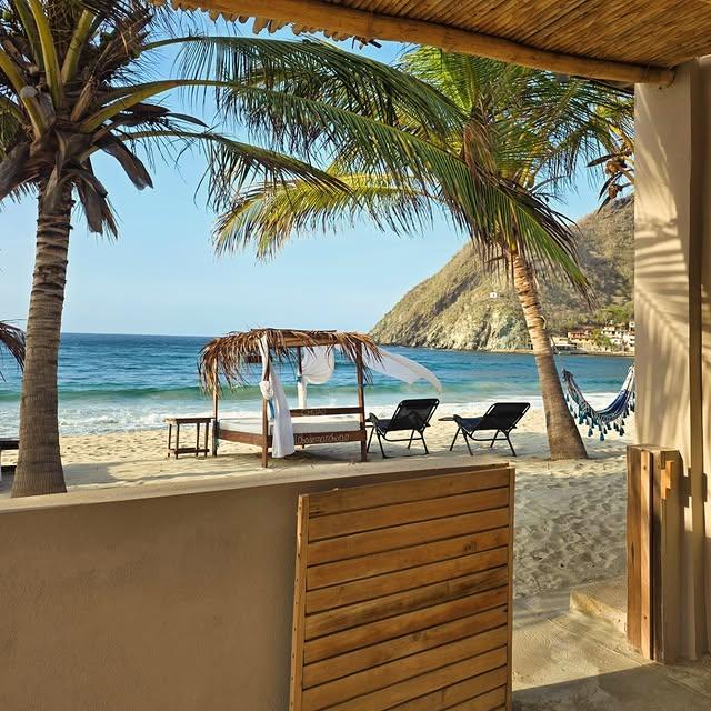 Chuao Mar background