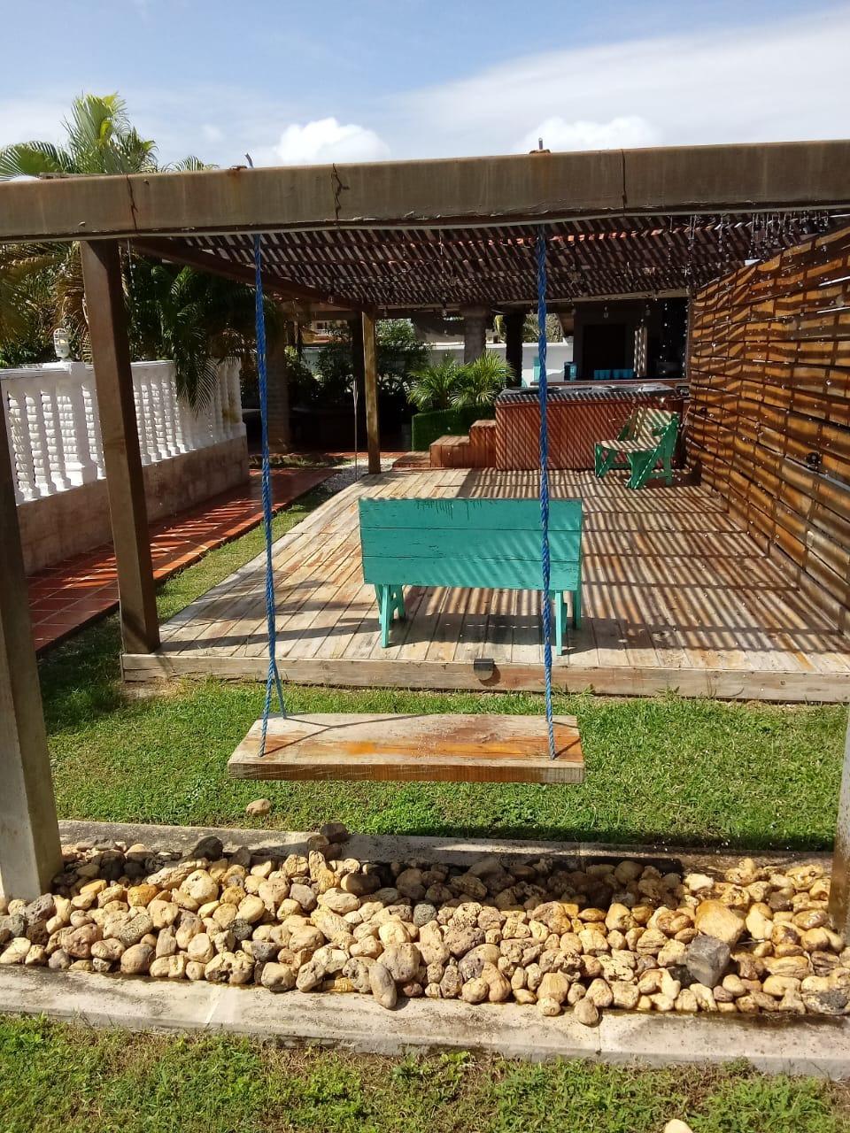 Posada Cocoesmeralda background