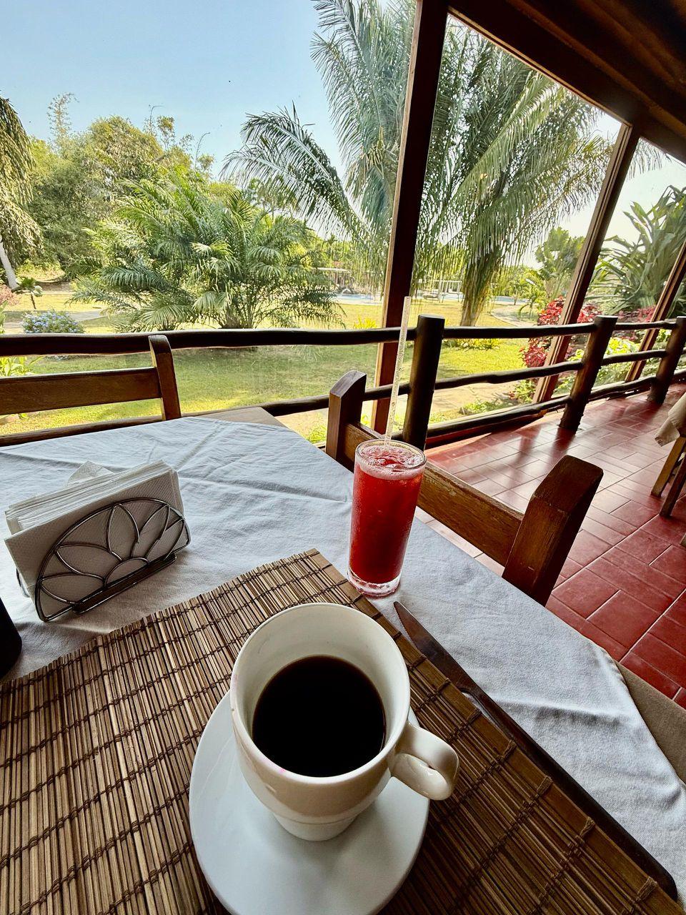 Riochic Posada background