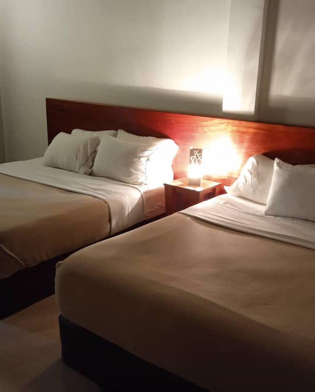 Riochic Posada background