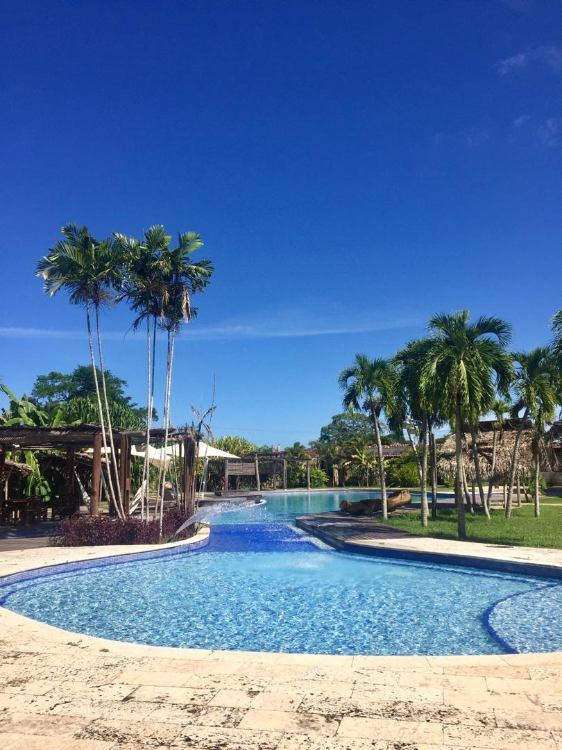 Riochic Posada background