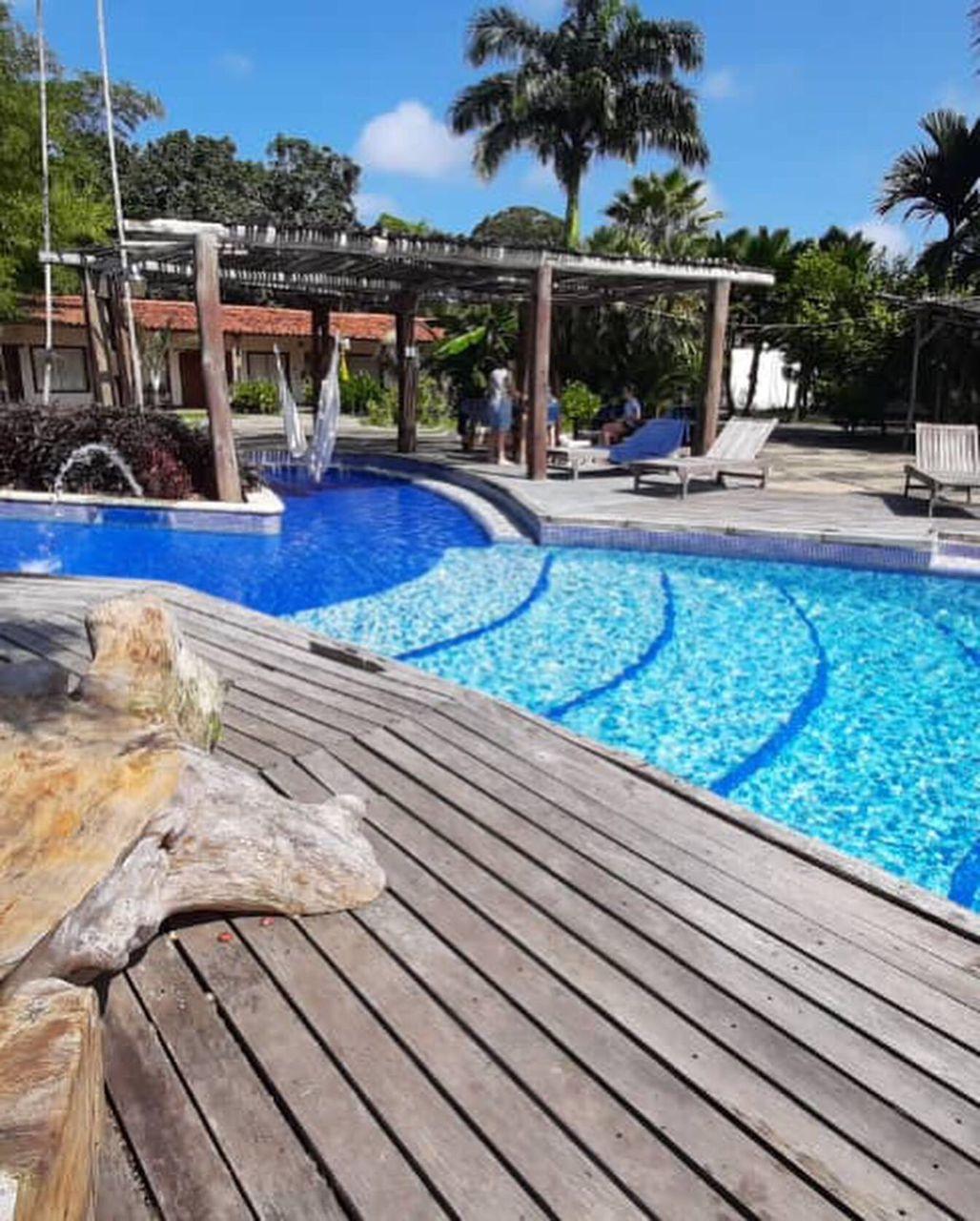 Riochic Posada background