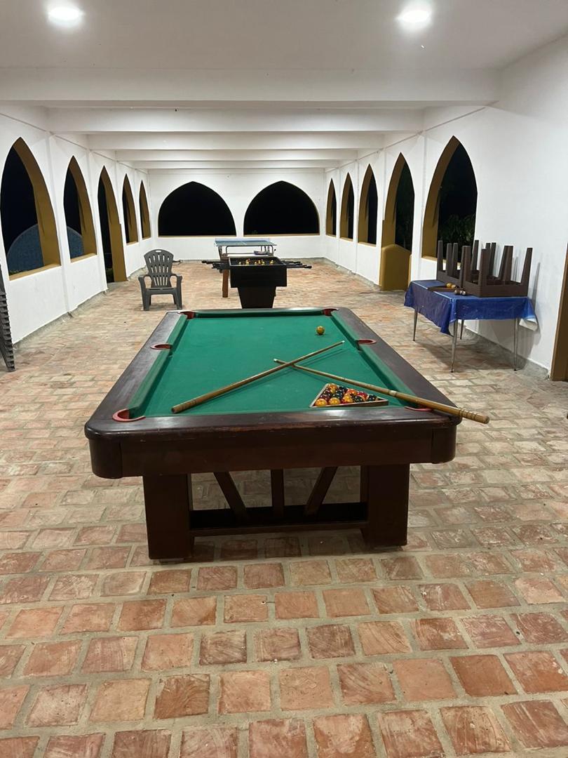 Shaboo Laguna background