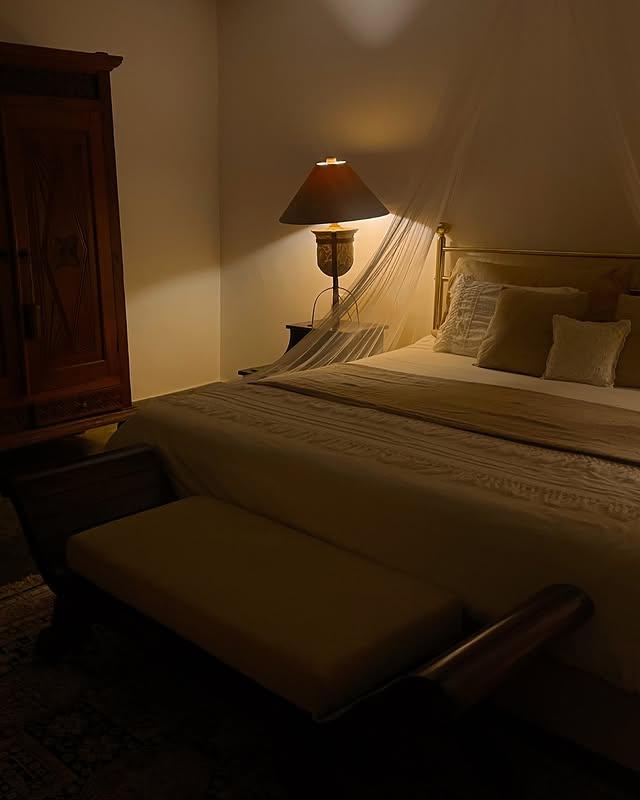 La Barquera Ecoposada background