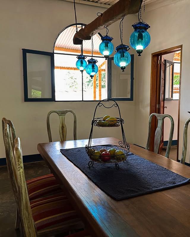 La Barquera Ecoposada background