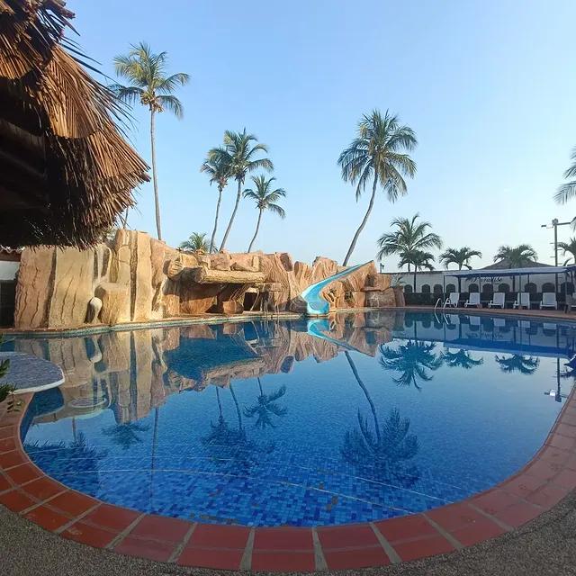 Paradise Inn - Imagen 1