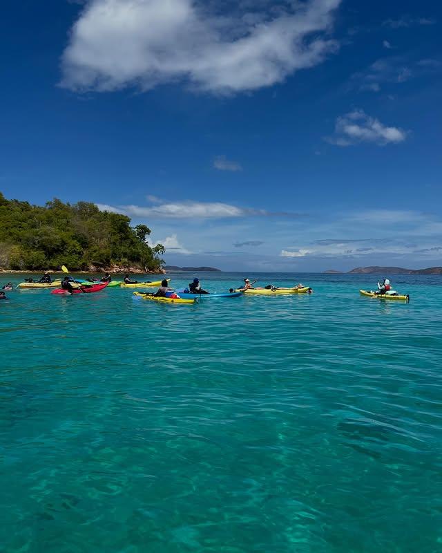 Ña Fefa Posada background