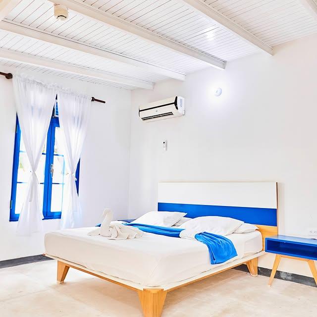 Ña Fefa Posada background