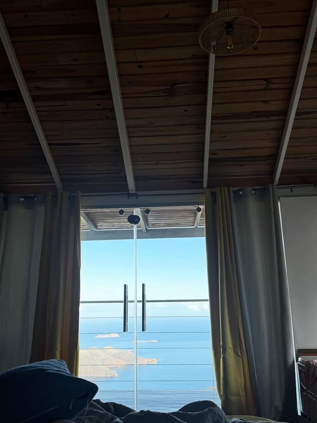 La Vista Glamping background