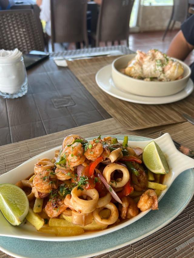 La Vista Glamping background