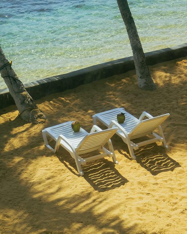 Arapo Villa de Playa background