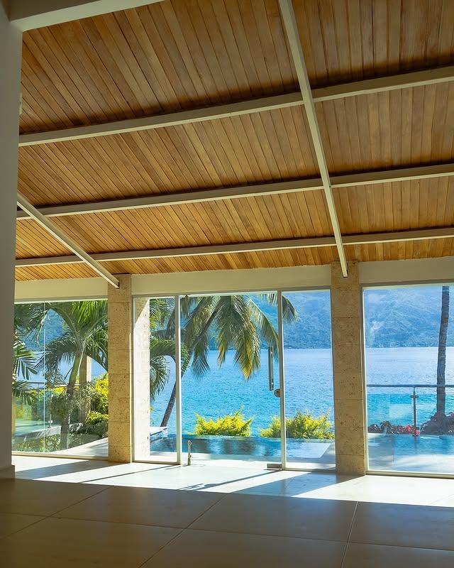 Arapo Villa de Playa background