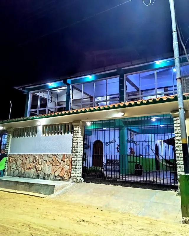 Posada La Bellina background