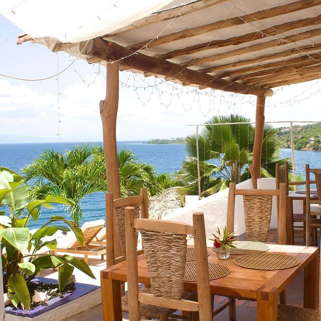 Posada Punta del Caribe background