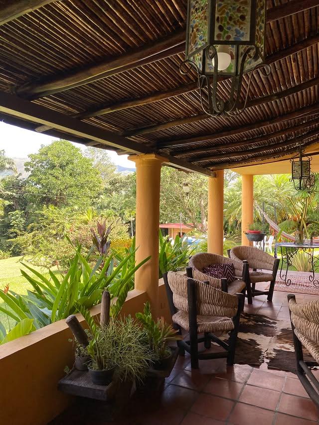 Casa Campestre La Pelusa background