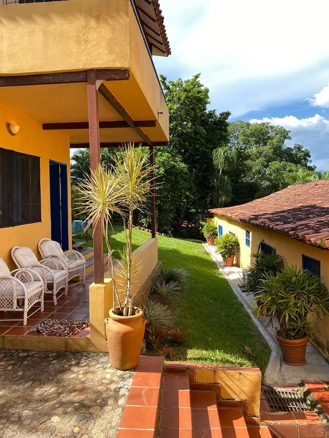 Casa Campestre La Pelusa background