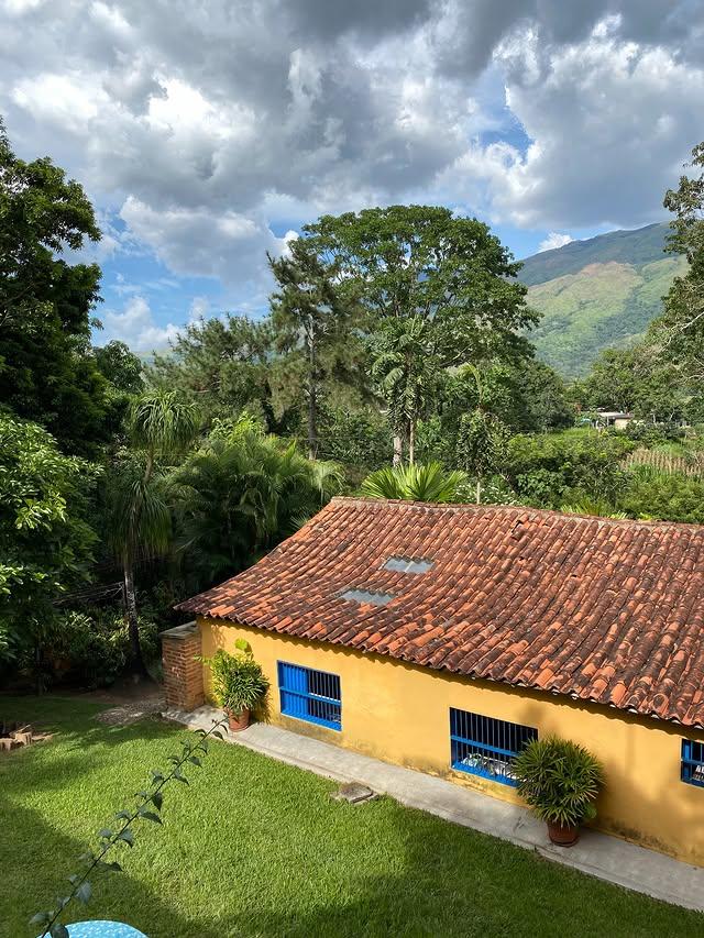 Casa Campestre La Pelusa background