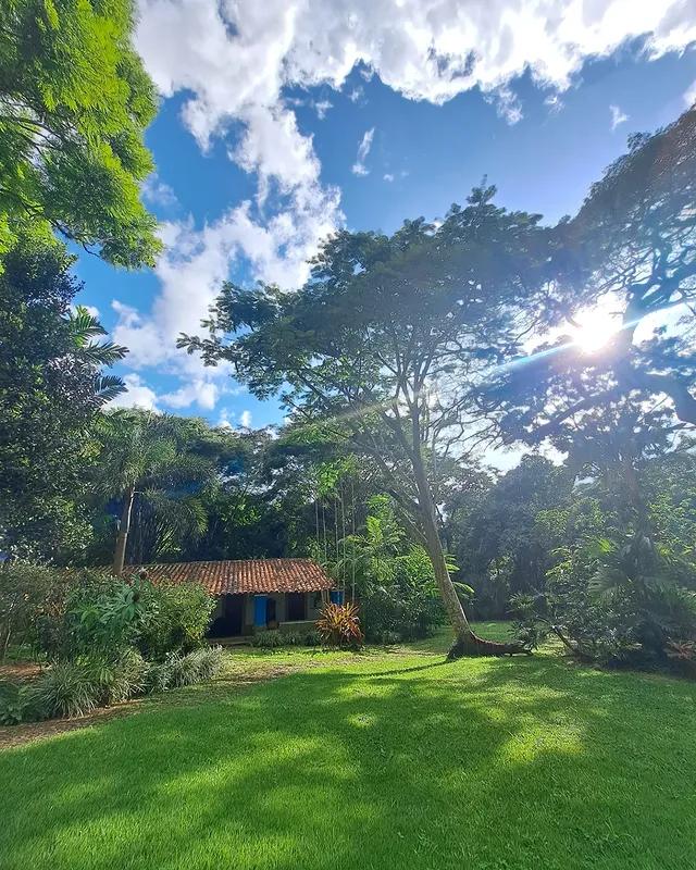 Posada Mocundo background