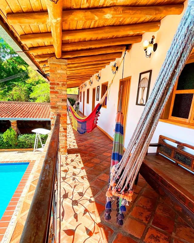 Villa Torera background