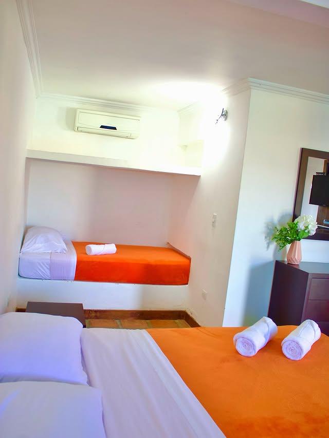 Villa Torera background