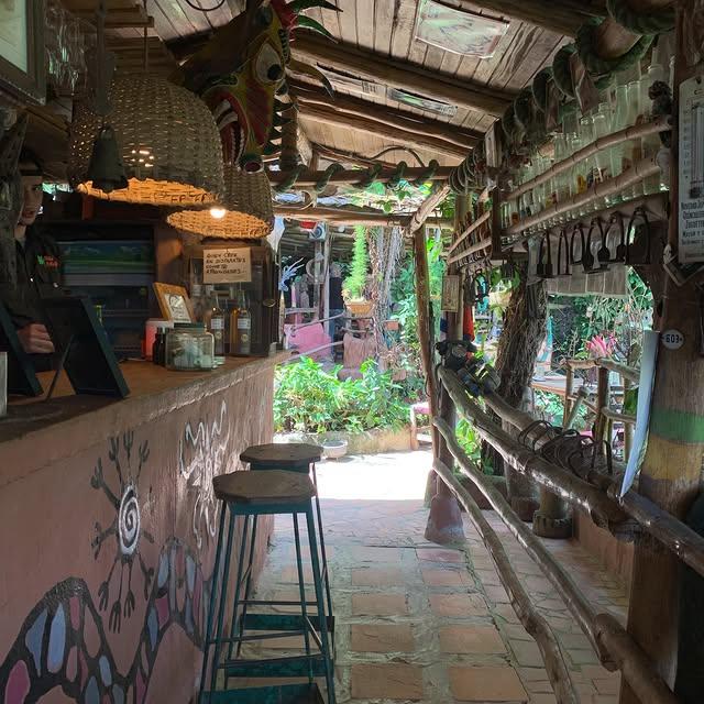 Pozo Suruapo background