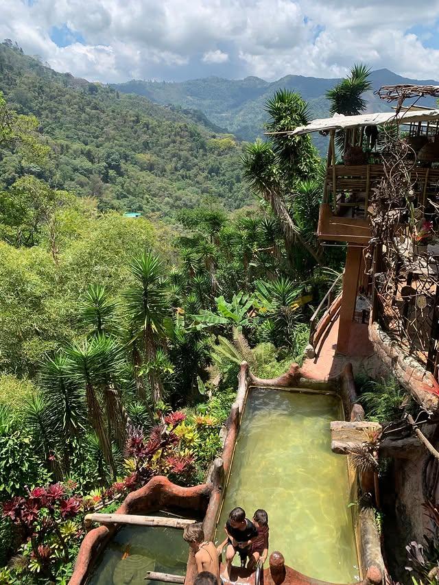 Pozo Suruapo background