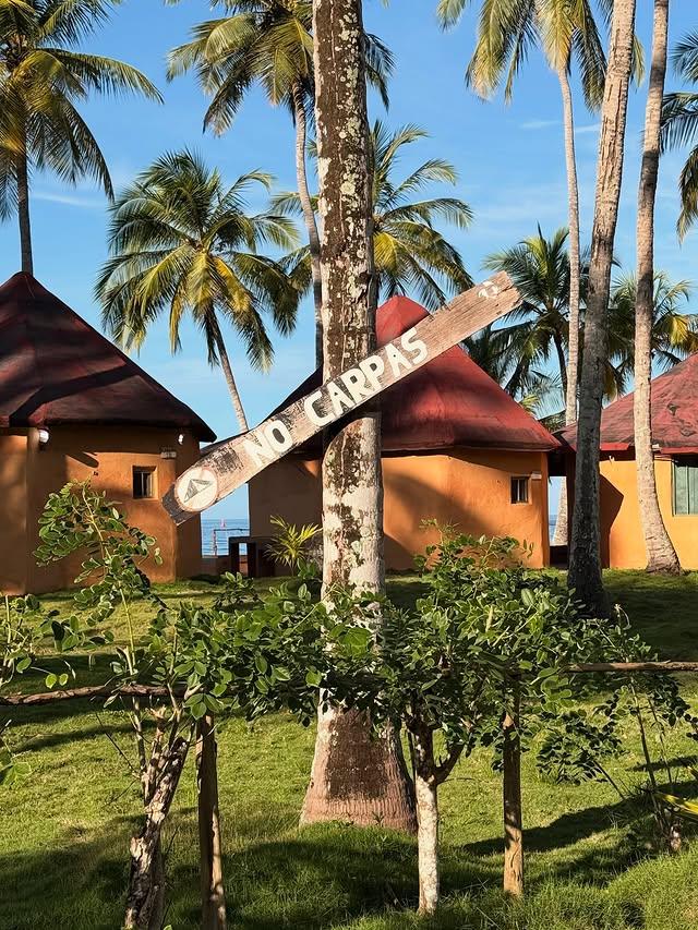 Villa Playa de Uva background