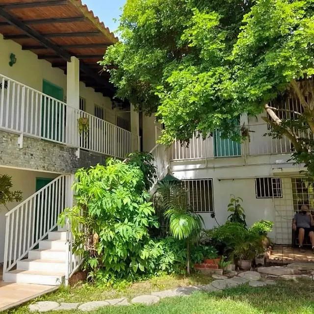 Posada Lecheria background