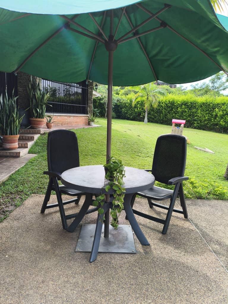 Finca Vista Hermosa background