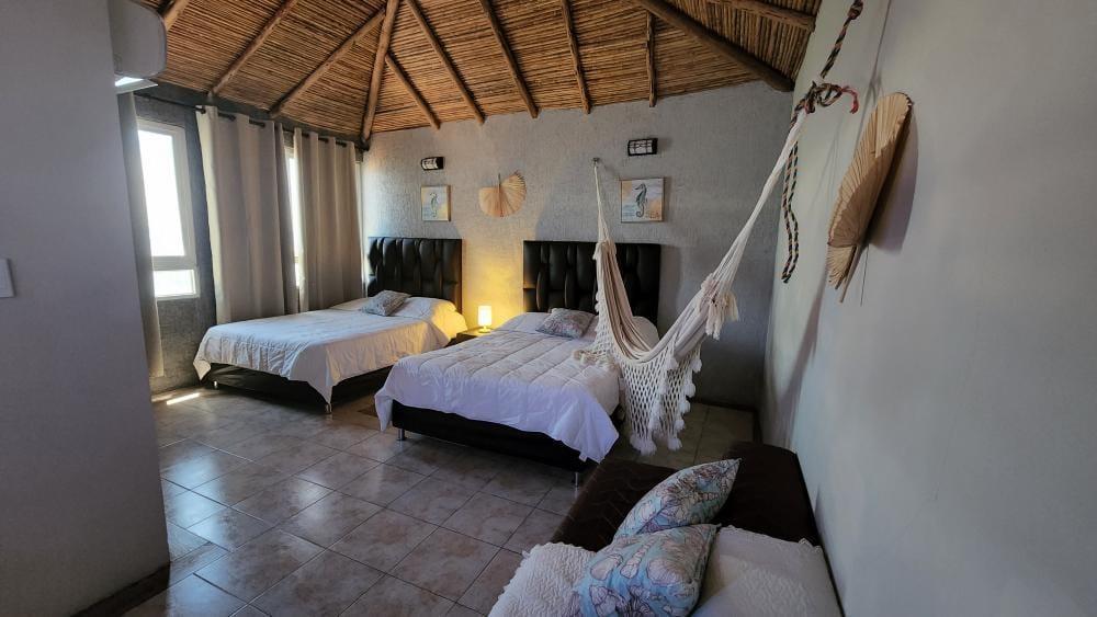 Agua Clara Beach background