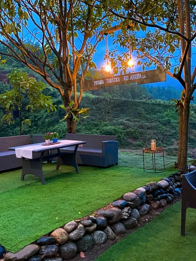 Posada Rio Arriba background