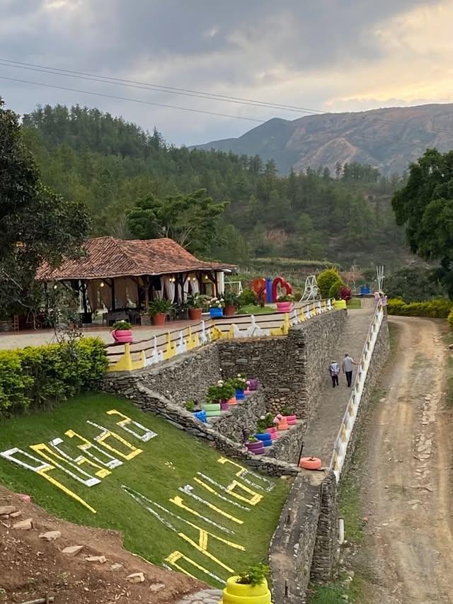 Posada Rio Arriba background