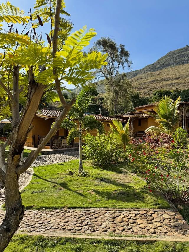 Los Humacos Posada background