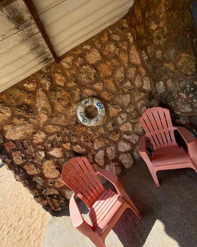 La Casa del Cabo background