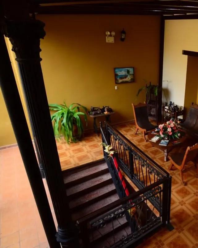 Posada Doña Casilda background