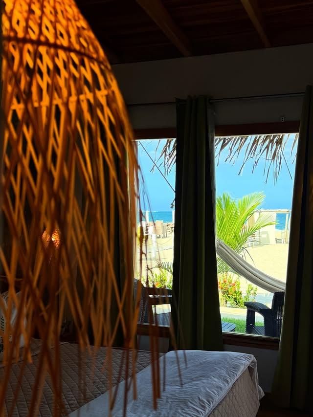 Las Rosas Inn background