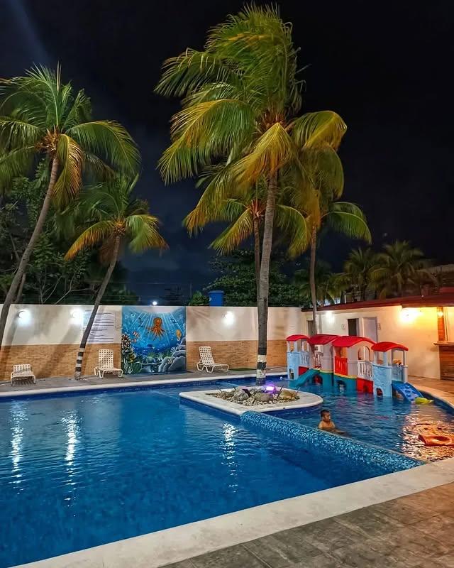 Hotel Tucacas beach - Imagen 2