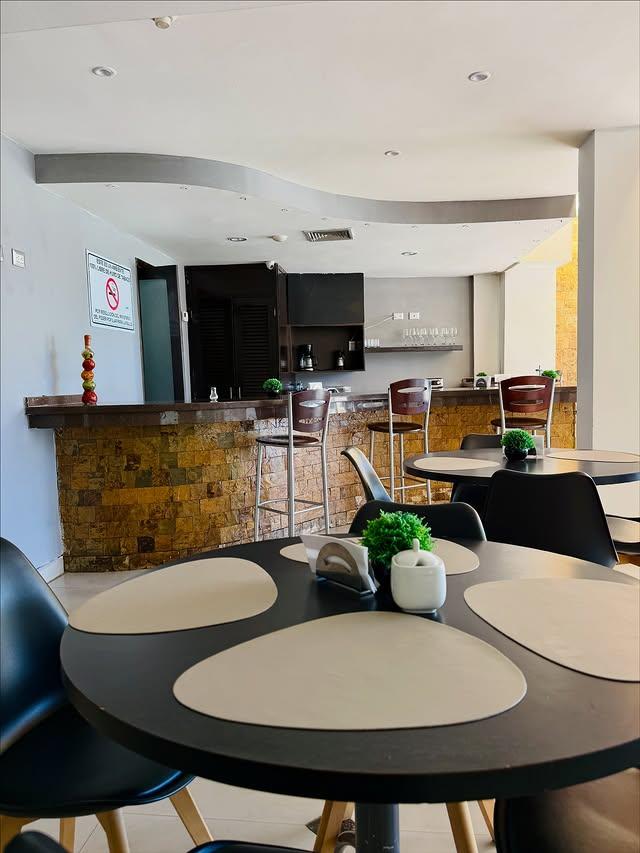 Bakhos Suites Hotel - Imagen 6