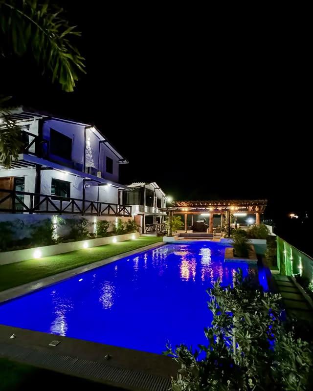 Casa 1201 background