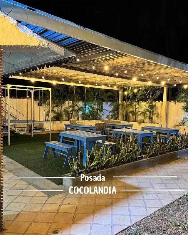 Posada Cocolandia background