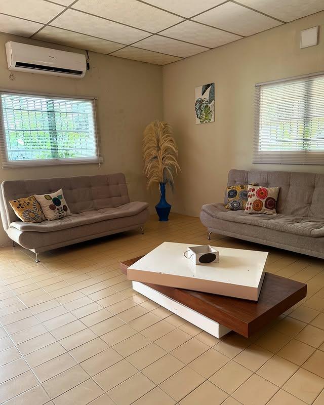 Casa Amaloha background