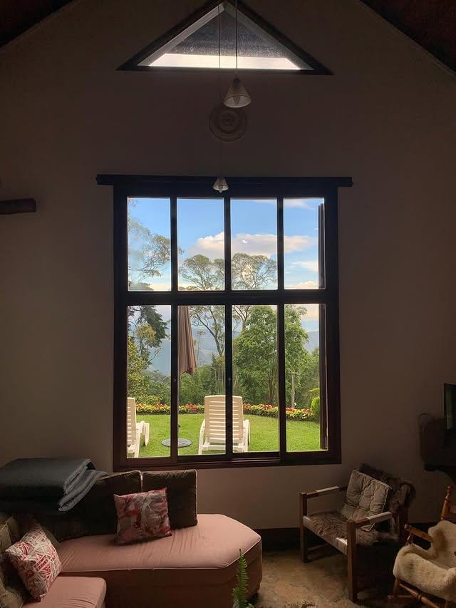 Villa Morgentau background