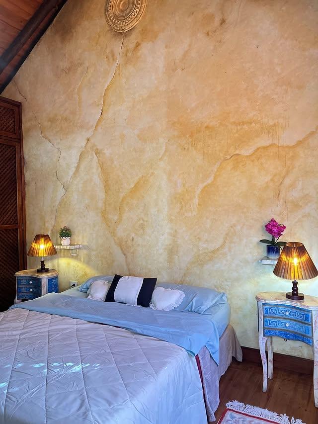 Villa Morgentau background