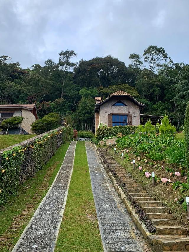 Villa Morgentau background