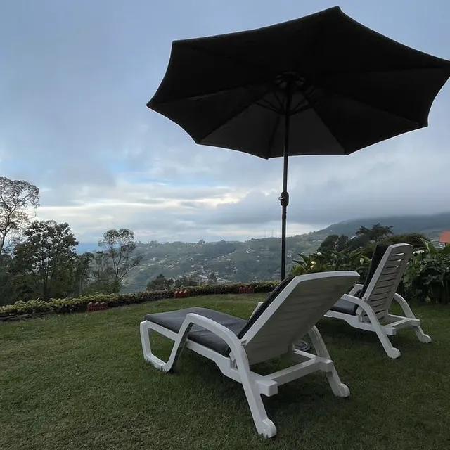 Villa Morgentau background