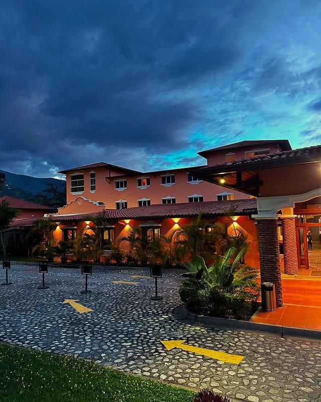 Hotel Belensate background