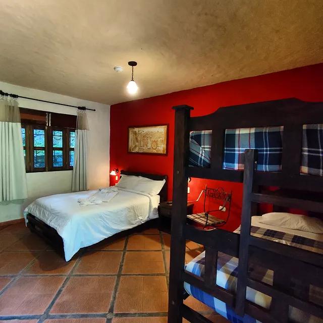 Posada Guarapos background