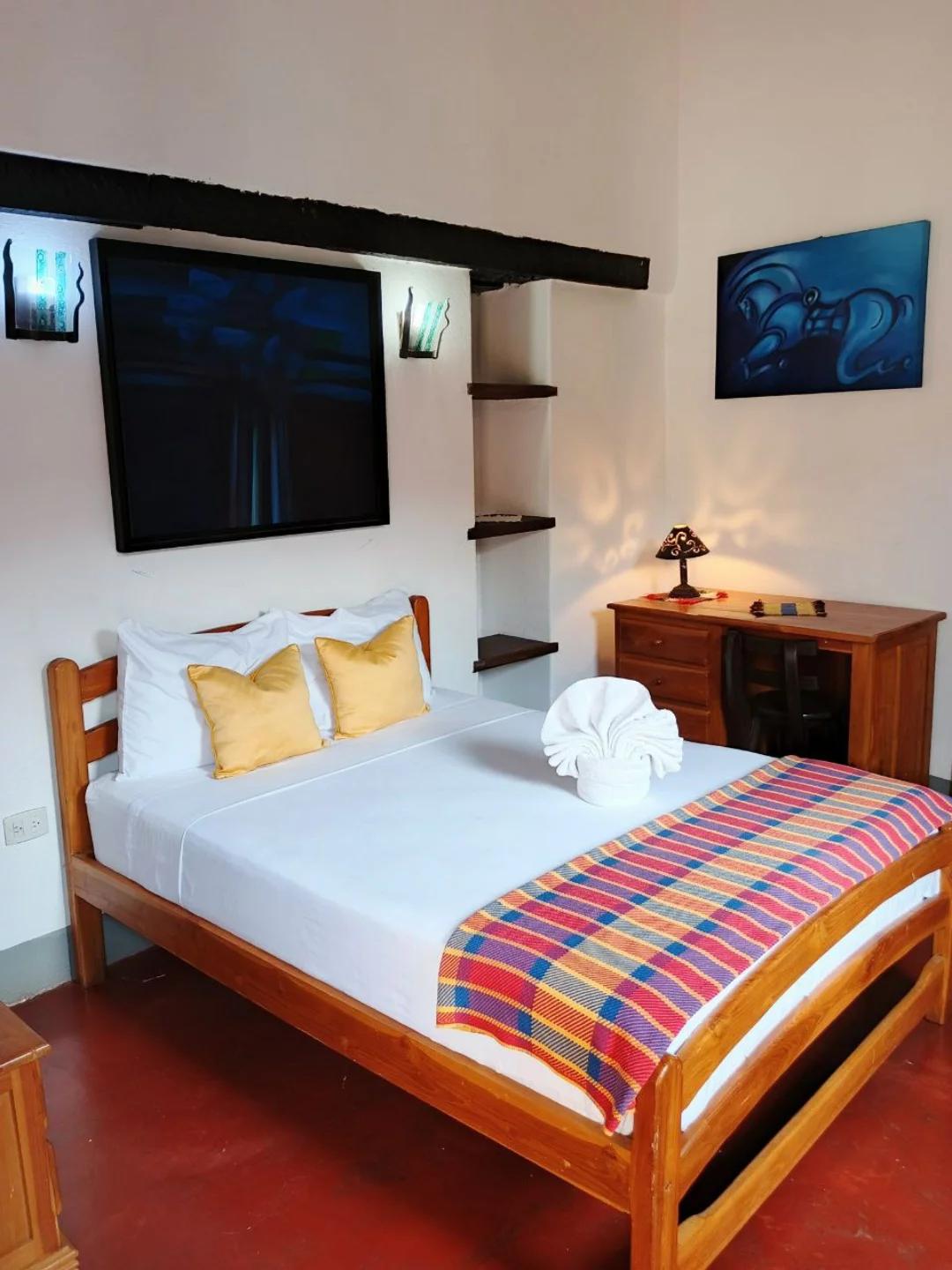 Posada Suiza background