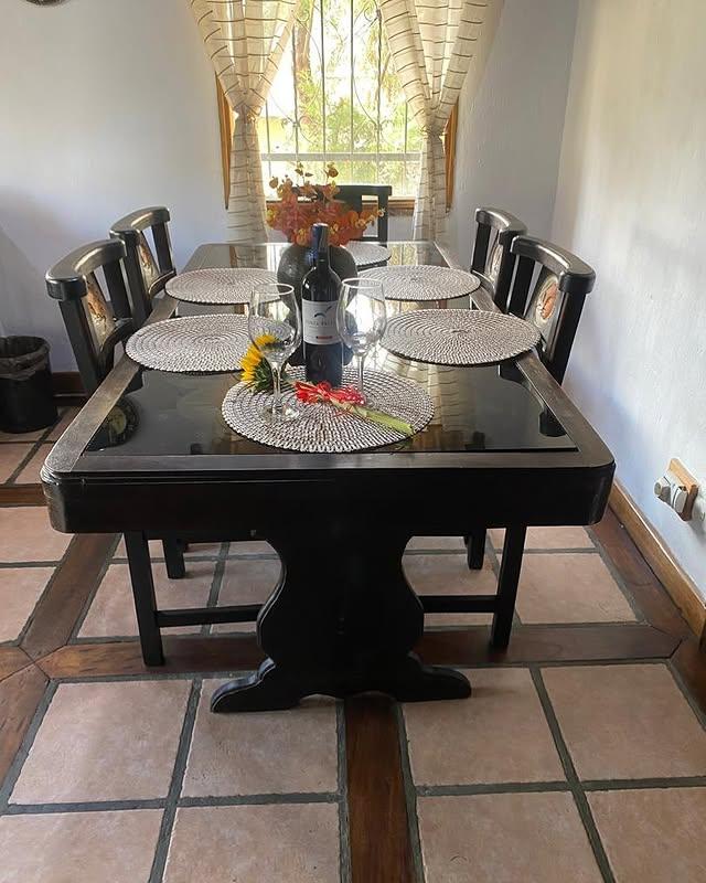 Cabaña La Encantada background