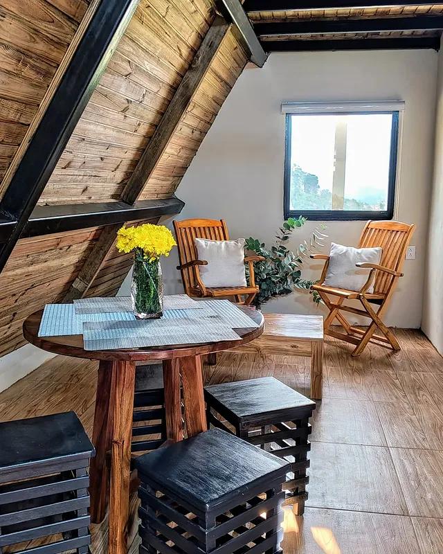 Cabañas Alpinas background